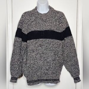 Vintage BEST WORLD England Marled Chunky Knit Sweater Hong Kong M Black Gray